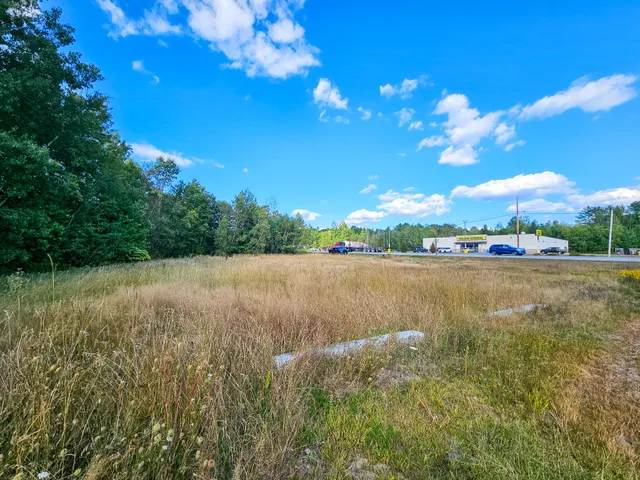 $99,999 | 2 & 4 Wilton Me 04294, Wilton, ME 04294