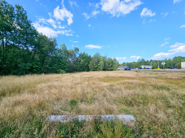 $99,999 | 2 & 4 Wilton Me 04294, Wilton, ME 04294