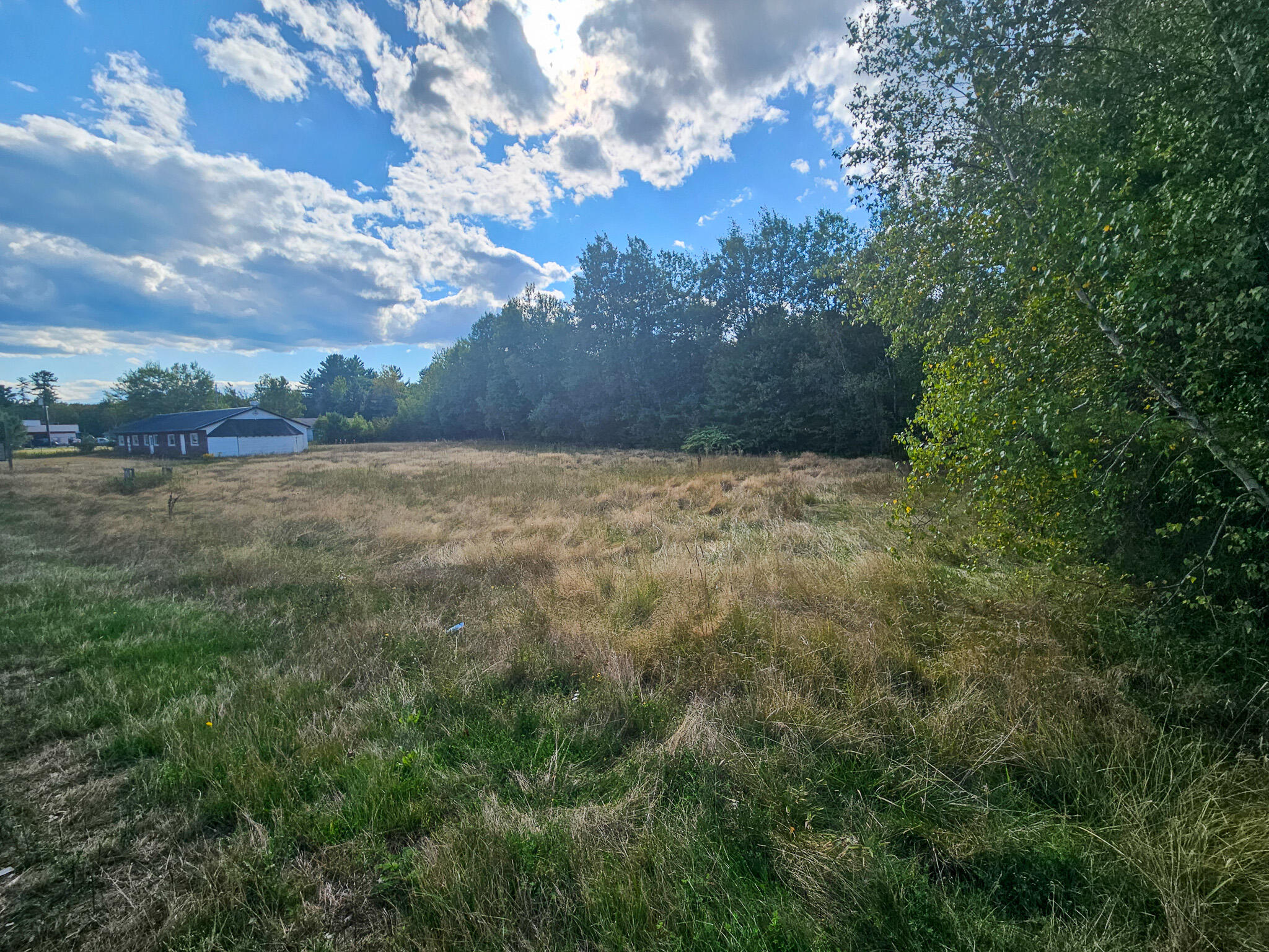 2 & 4 Wilton Me 04294 Wilton, ME 04294 - Photo 5 of 15 20250911_152445