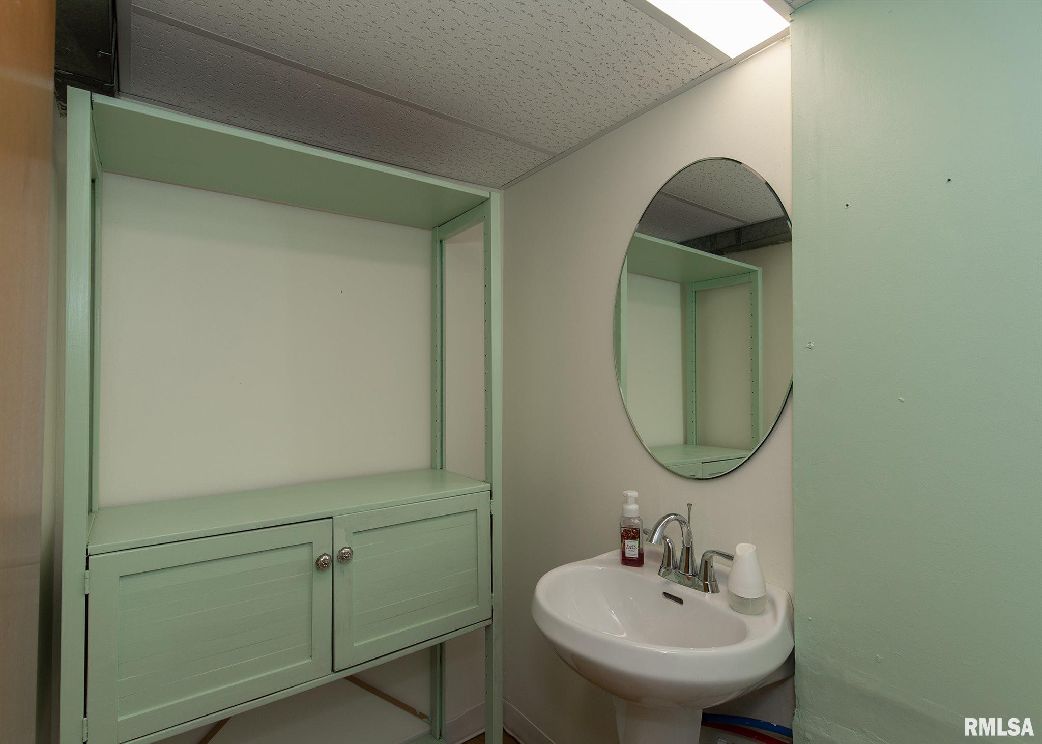 4630 North Ripley Street Davenport, IA 52806 - Photo 20 of 26 Gallery Image 20