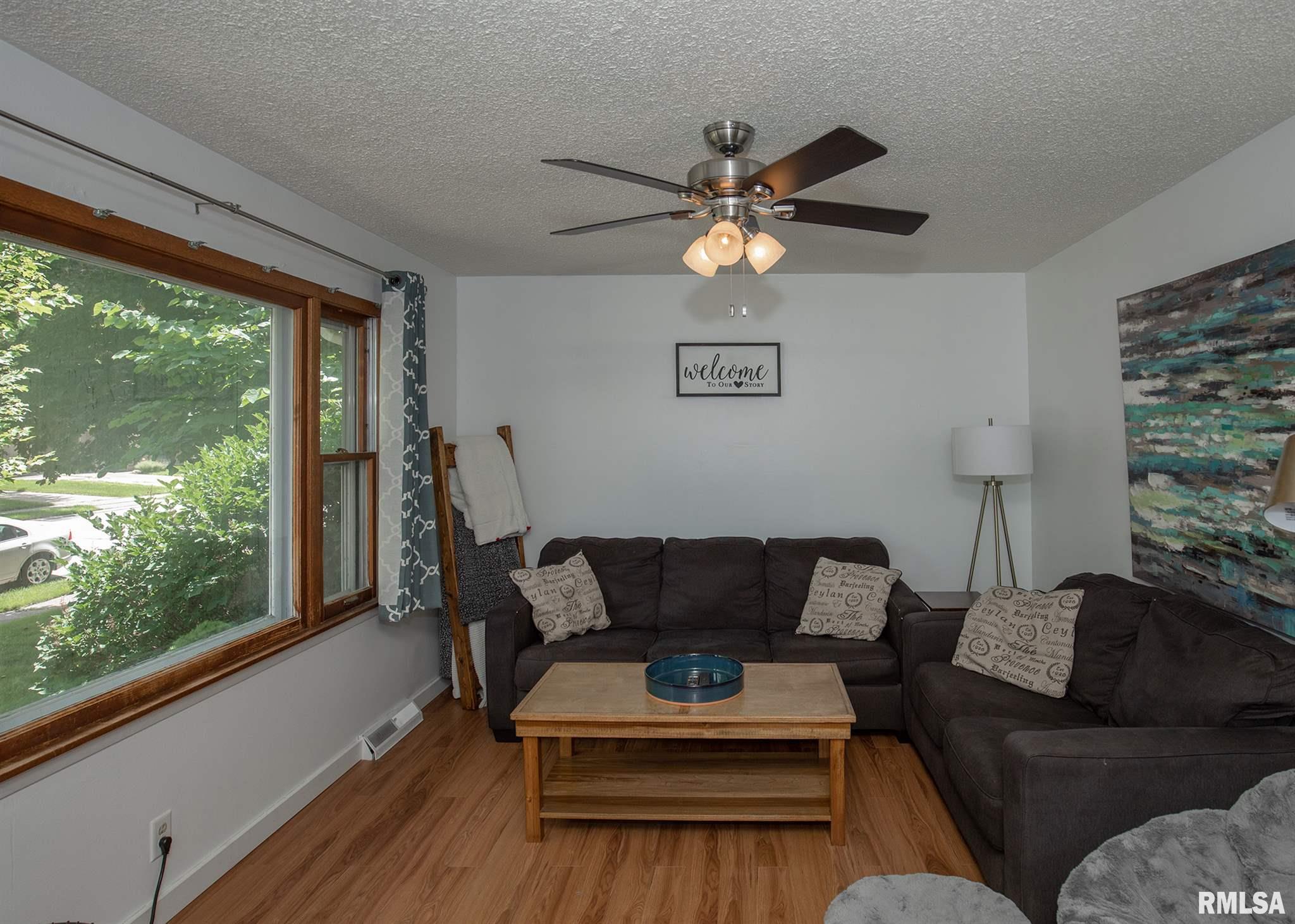 4630 North Ripley Street Davenport, IA 52806 - Photo 3 of 26 Gallery Image 3