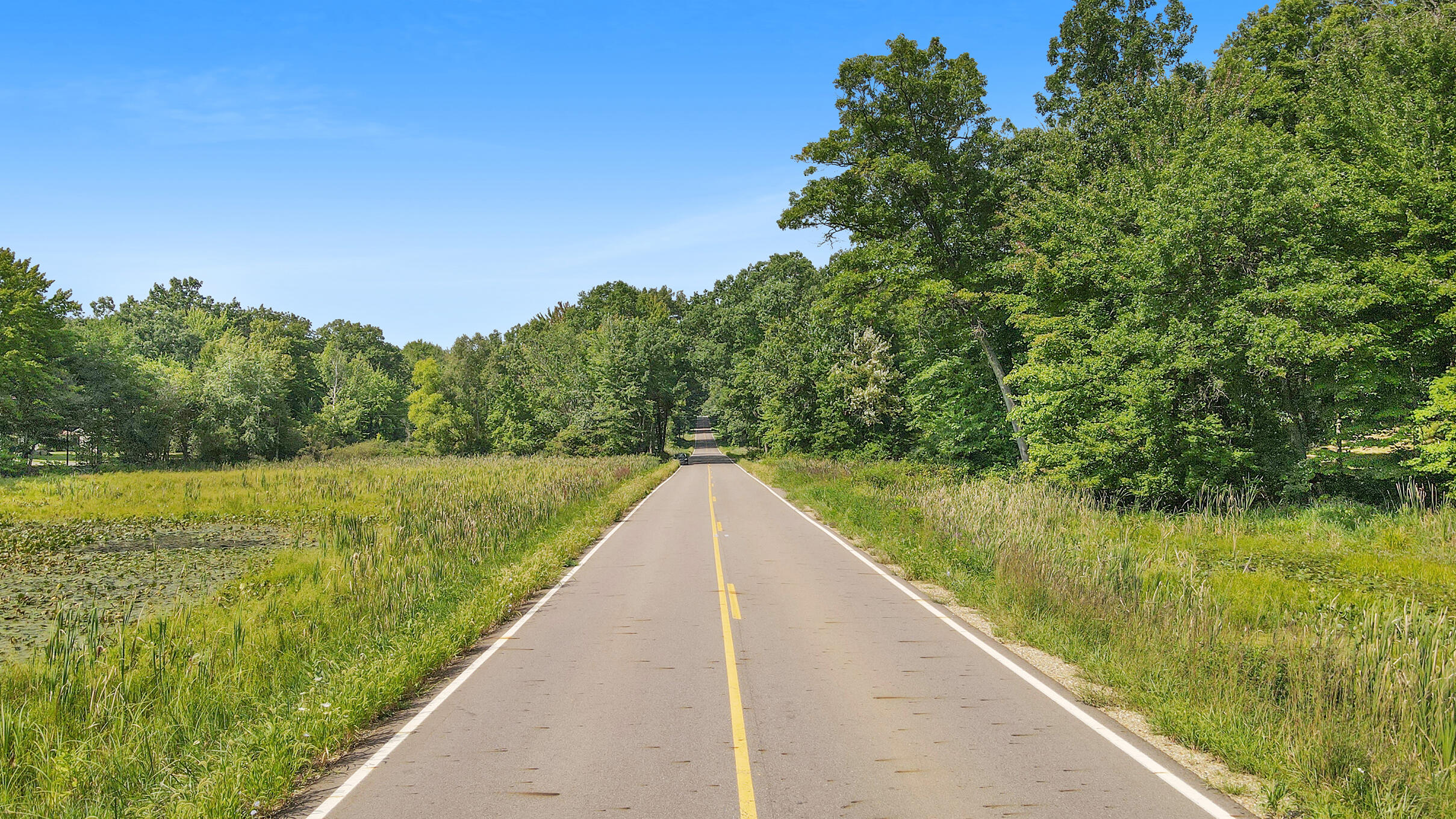 10068 Town Road Parma, MI 49269 - Photo 8 of 23 Photo_1080296382_DJI_958_jpg_5420426_0_2