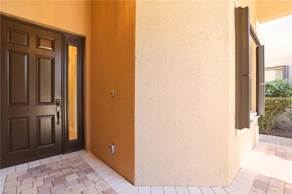 11505 Summerview Way Fort Myers, FL 33913 - Photo 40 of 50 a view of a hallway