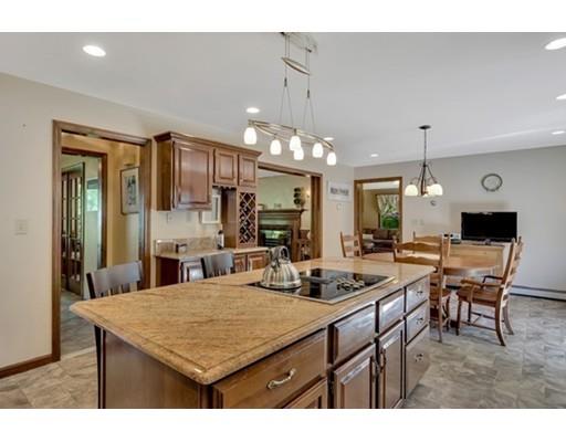 26 Country Club Road North Reading, MA 01864 - Photo 5 of 30 Gallery Image 5