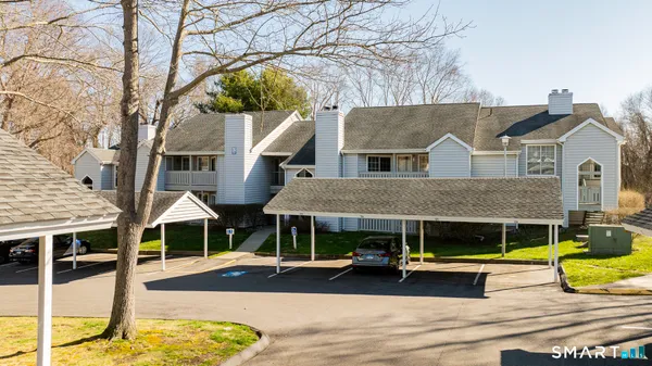 $1,700 | 82 Crown Knoll Court, Unit 152, Groton, CT 06340