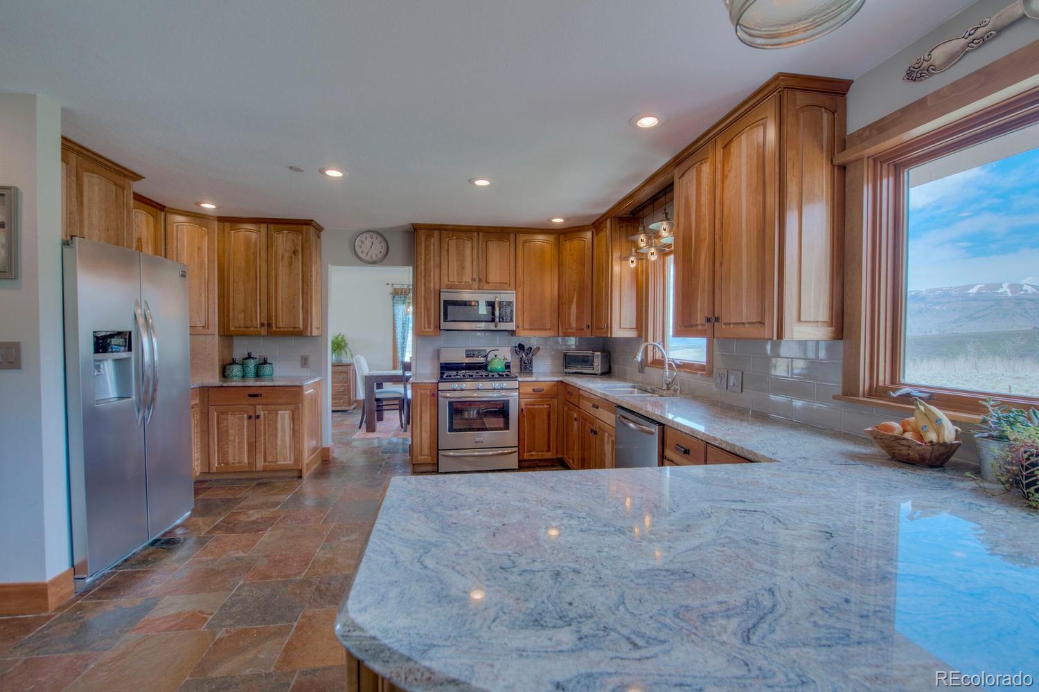 445 Rodeo Drive Silverthorne, CO 80498 - Photo 7 of 40 Gallery Image 7