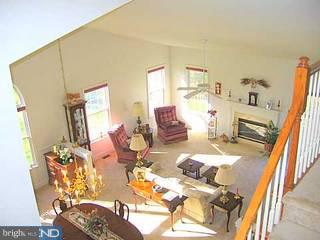 101 Inis Way, Unit 16 Malvern, PA 19355 - Photo 4 of 6 Gallery Image 4