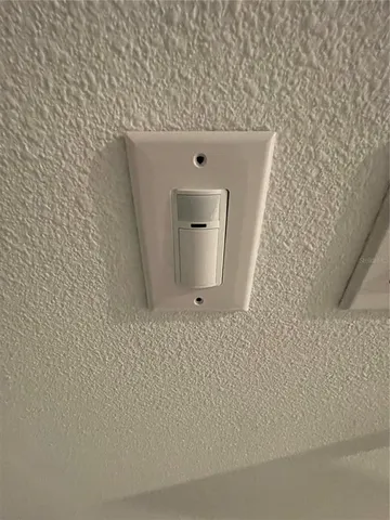 $2,000 | 30681 Veridian Way, Wesley Chapel, FL 33543