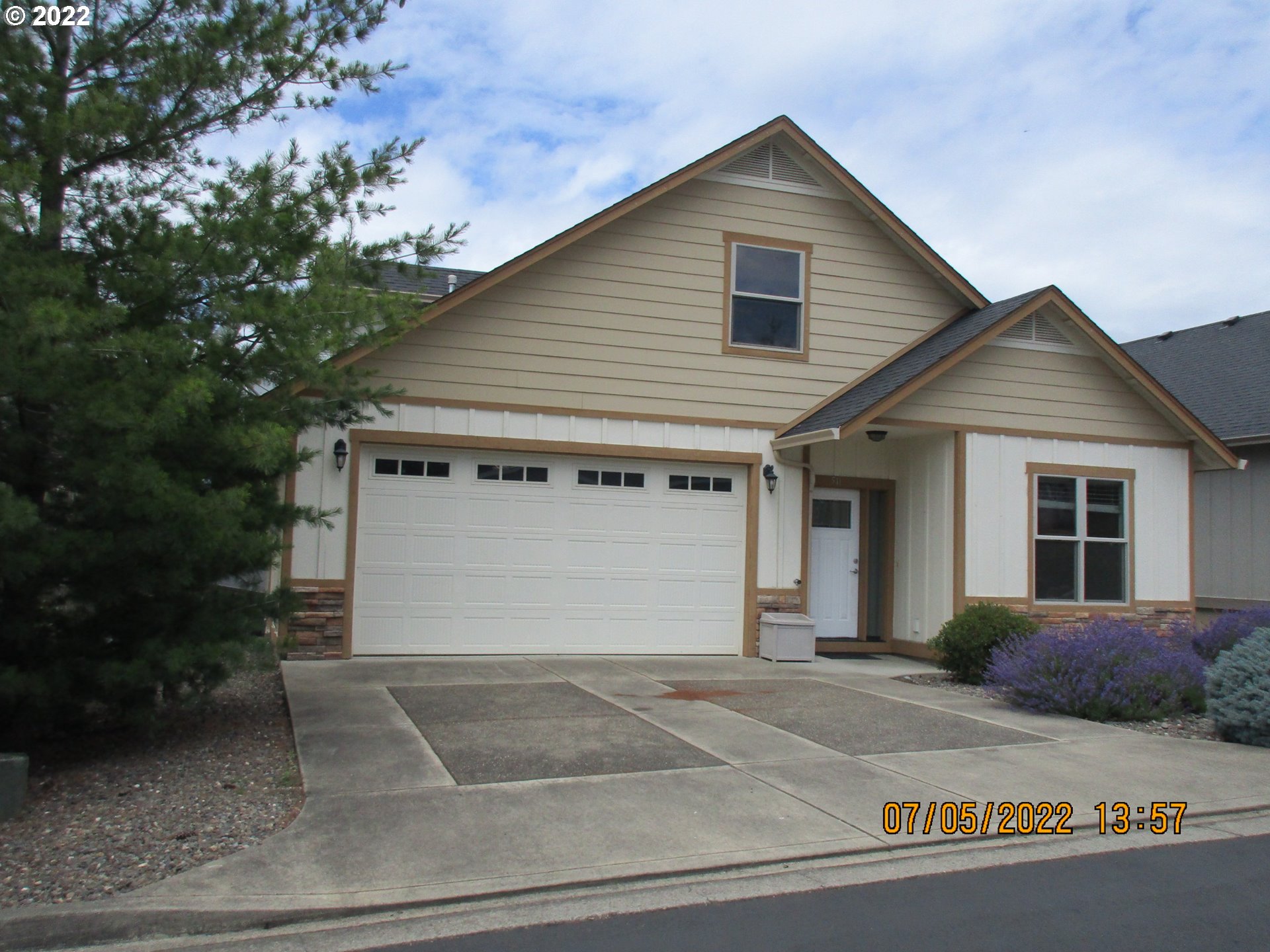 511 Wildcat Canyon Road Sutherlin, OR 97479 - Photo 3 of 18 Gallery Image 3