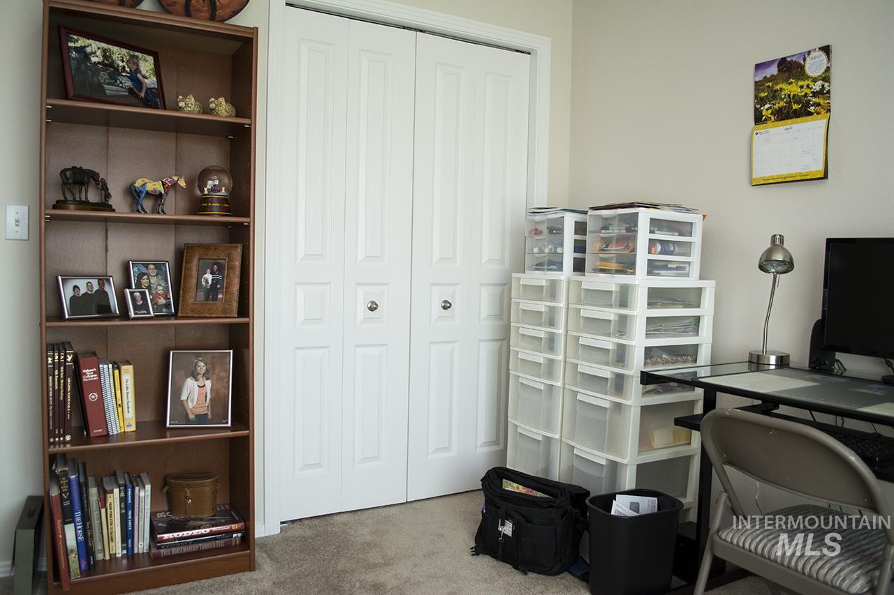 1520 Pilot Street Payette, ID 83661 - Photo 5 of 25