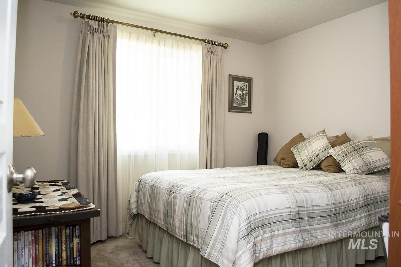 1520 Pilot Street Payette, ID 83661 - Photo 6 of 25