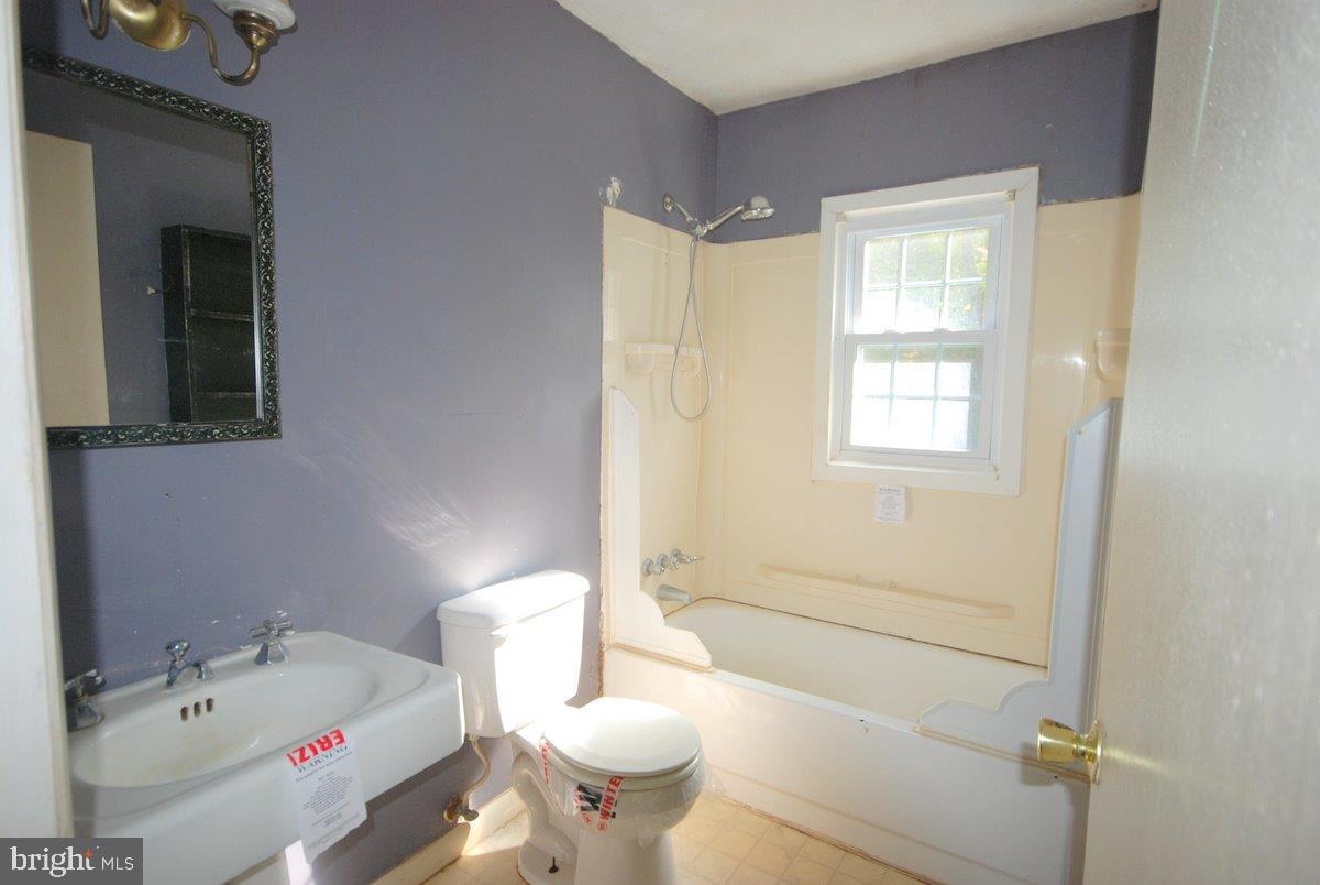 3334 Fiery Run Road Linden, VA 22642 - Photo 5 of 20 Gallery Image 5