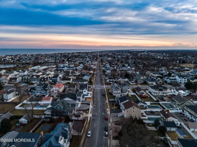 $1,750,000 | 305 Chicago Avenue, Point Pleasant Beach, NJ 08742