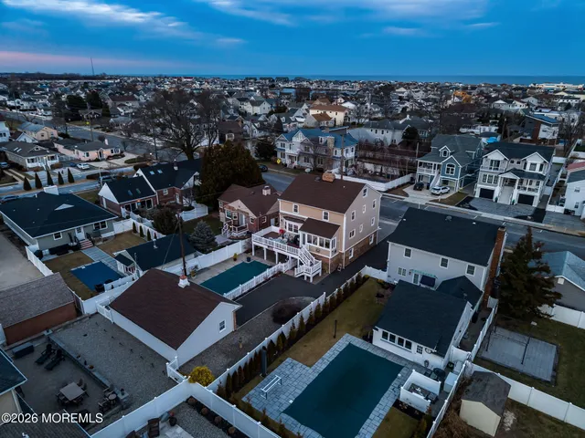 $1,750,000 | 305 Chicago Avenue, Point Pleasant Beach, NJ 08742