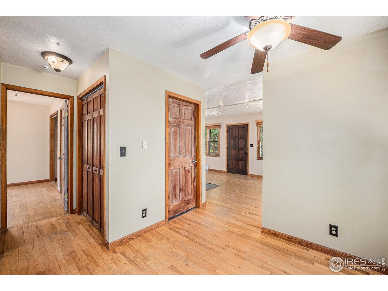 147 St Vrain Trail Ward, CO 80481 - Photo 11 of 31 a view interior of a house with wooden floor