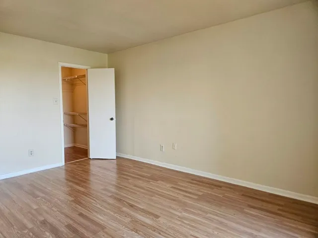 $995 | 8433 Hearth Drive, Unit 38, Houston, TX 77054