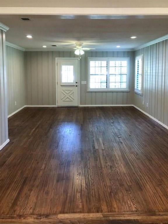 602 West 3rd Street Justin, TX 76247 - Photo 7 of 22