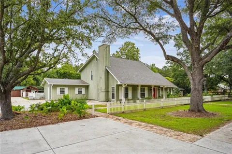 $740,000 | 1 Rene Court, Mandeville, LA 70471