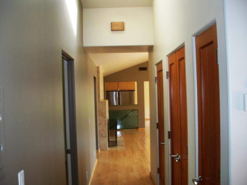 618 North Ontare Road Santa Barbara, CA 93105 - Photo 9 of 10 Bedroom hallway
