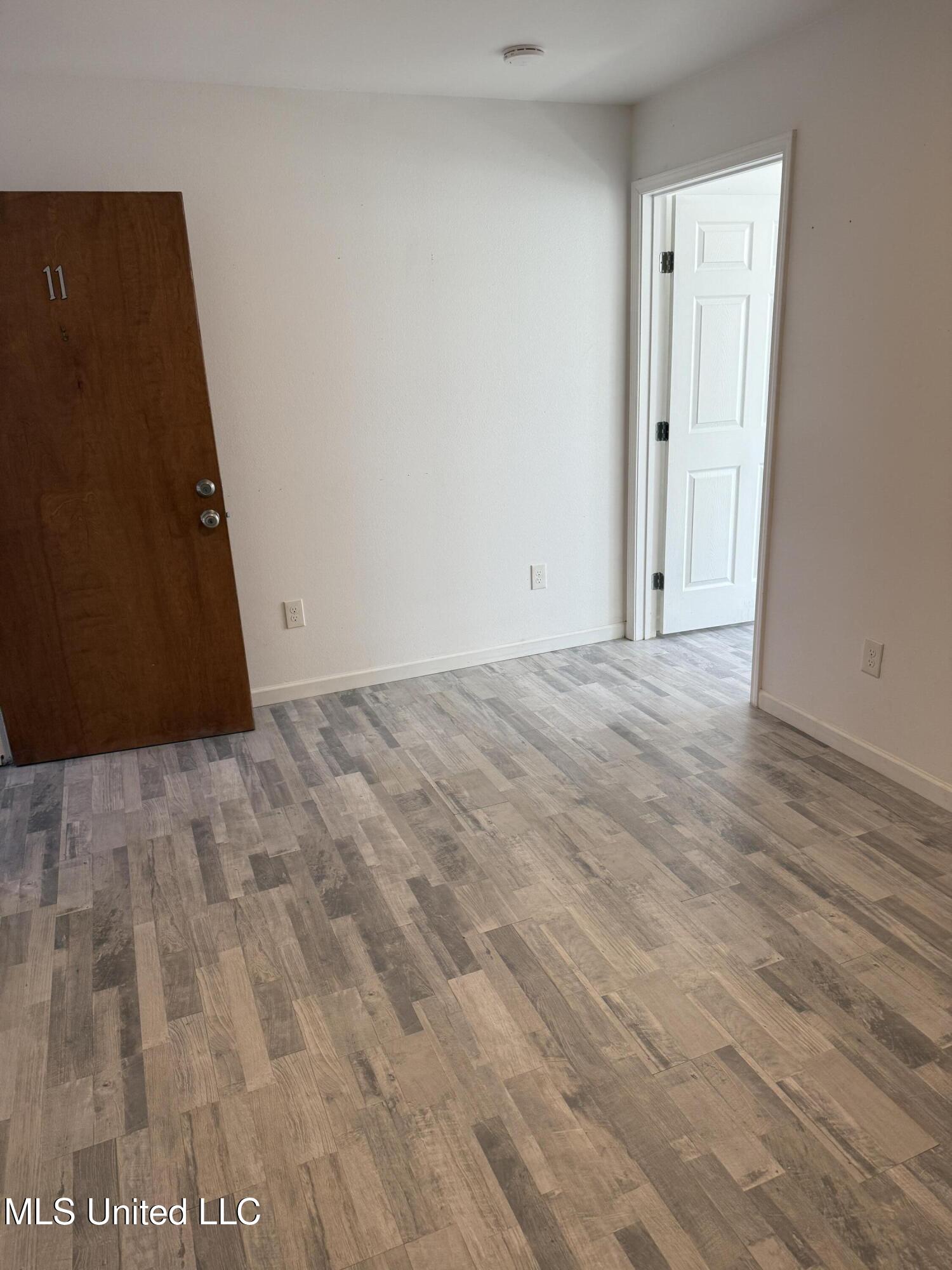 212 East 2nd Street Pass Christian, MS 39571 - Photo 4 of 9 IMG_0813