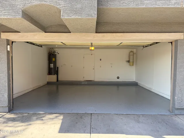 $2,250 | 5744 South 21st Place, Phoenix, AZ 85040