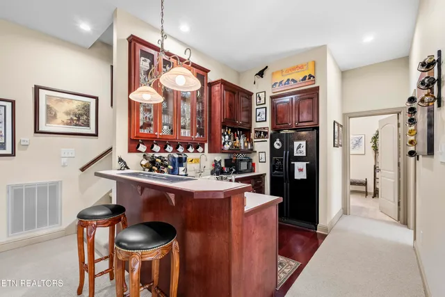 $880,000 | 230 Big Water Drive, Vonore, TN 37885