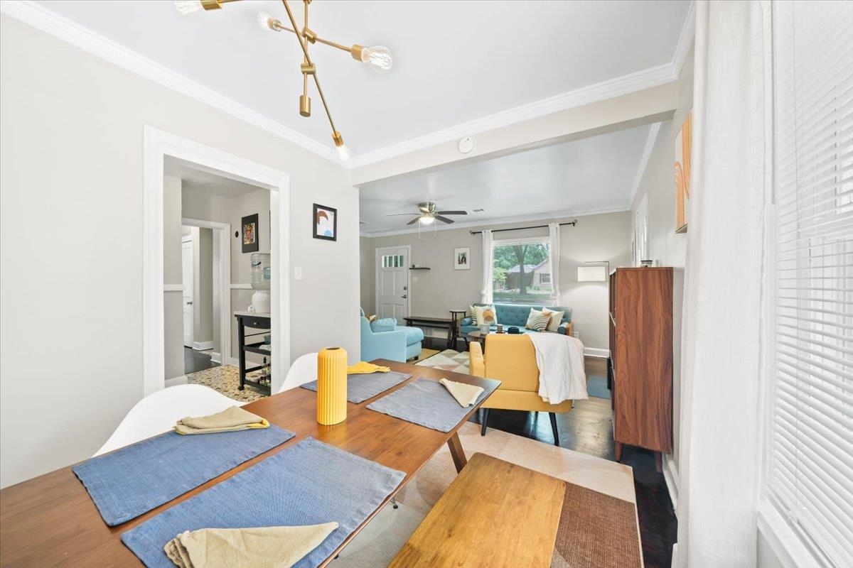 1049 McEvers Road Memphis, TN 38111 - Photo 14 of 28 a living room with furniture rug and wooden floor
