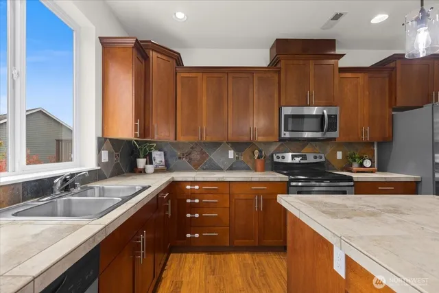 $745,000 | 24318 185th Loop Southeast, Covington, WA 98042