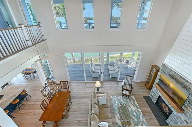 $11,900,000 | 630 De Narvaez Drive, Longboat Key, FL 34228
