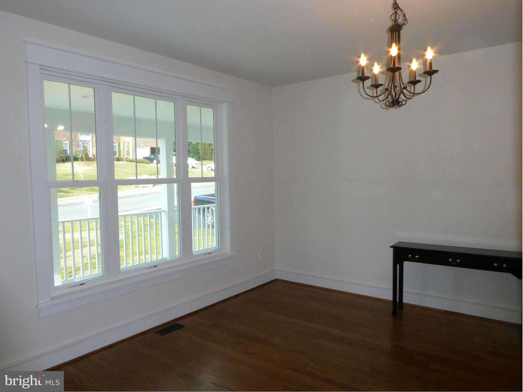 9517 5th Place Lorton, VA 22079 - Photo 10 of 23 Dining Room