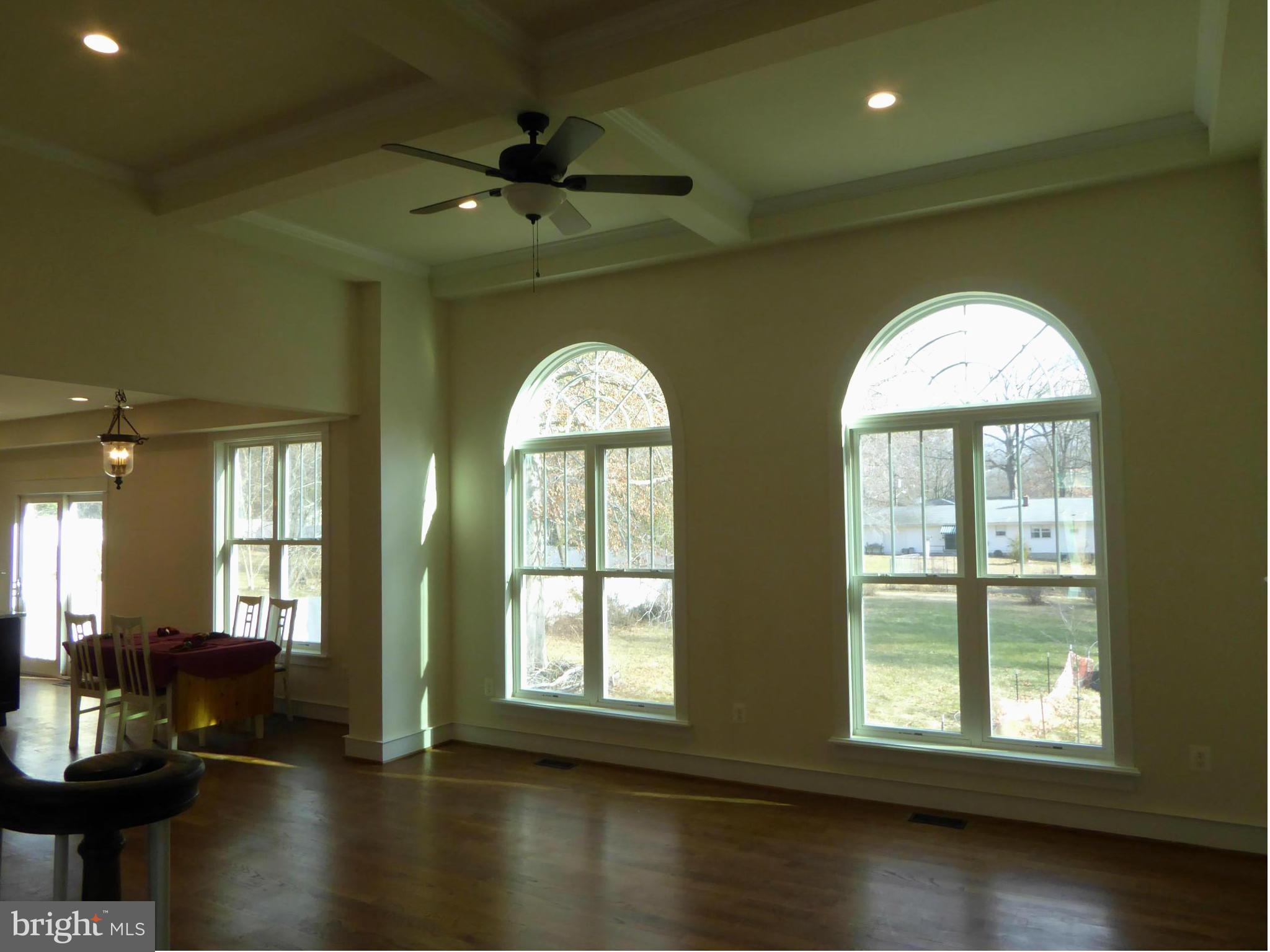9517 5th Place Lorton, VA 22079 - Photo 7 of 23 Family Room