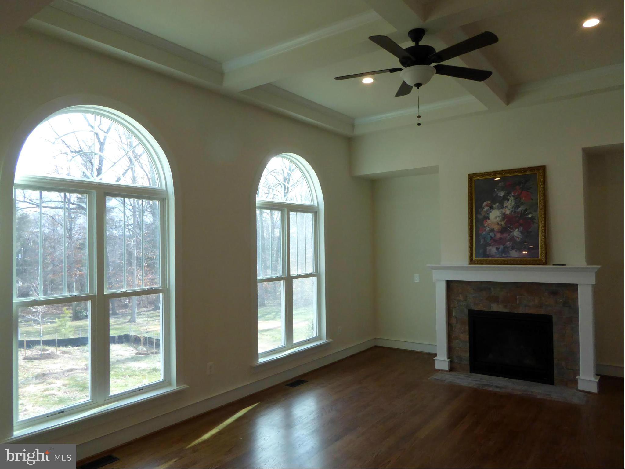 9517 5th Place Lorton, VA 22079 - Photo 8 of 23 Family Room