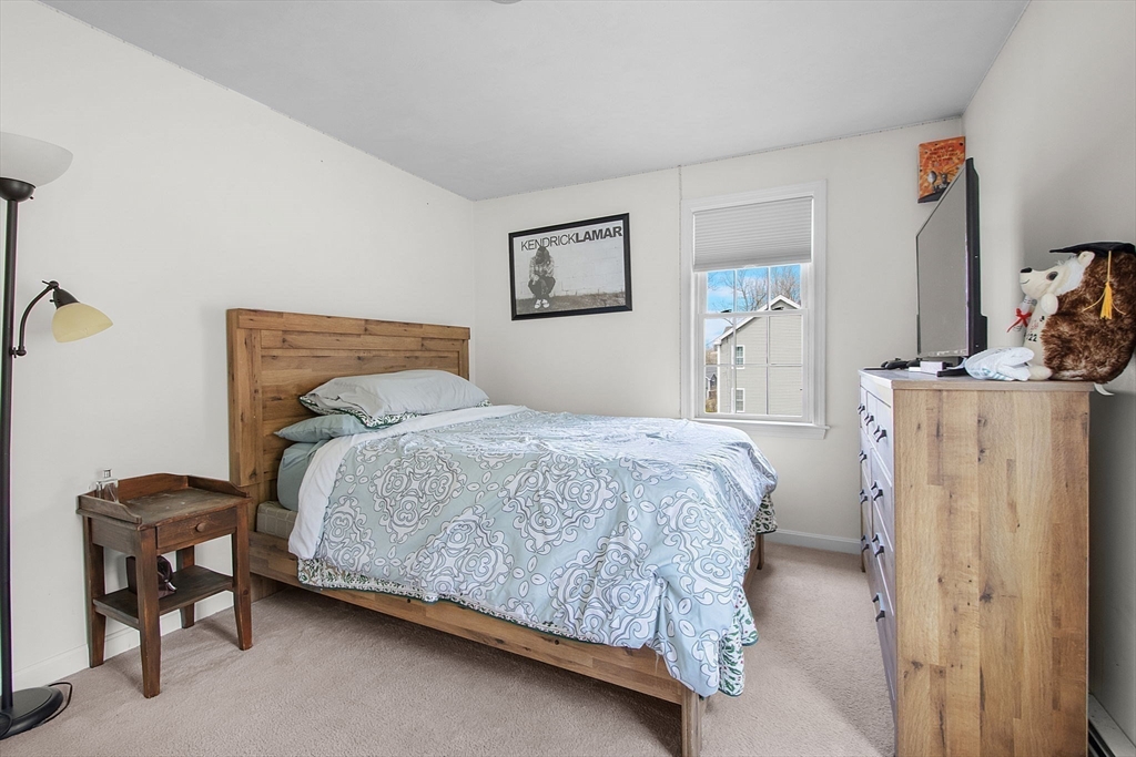4 Brintnal Drive Rutland, MA 01543 - Photo 25 of 40