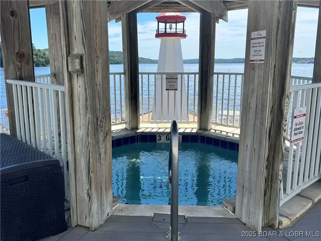 $459,000 | 68 Lighthouse Road, Unit 112, Lake Ozark, MO 65049