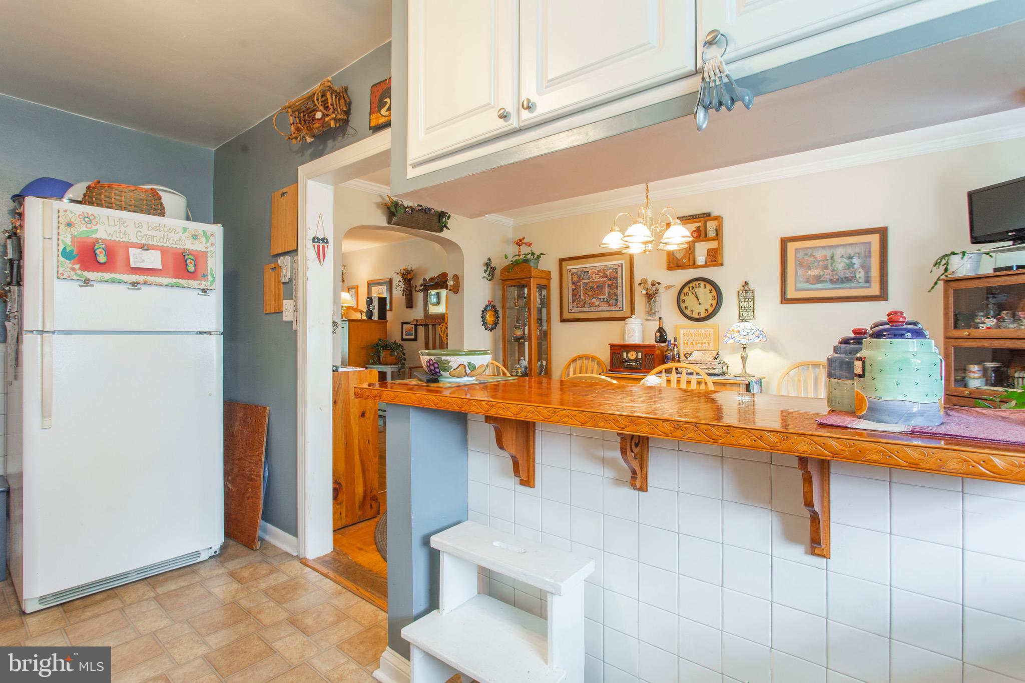 7703 Oakley Road Upper Darby, PA 19082 - Photo 14 of 33 Kitchen