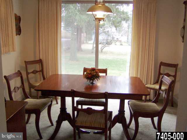 412 Edgehill Road York, PA 17403 - Photo 3 of 9