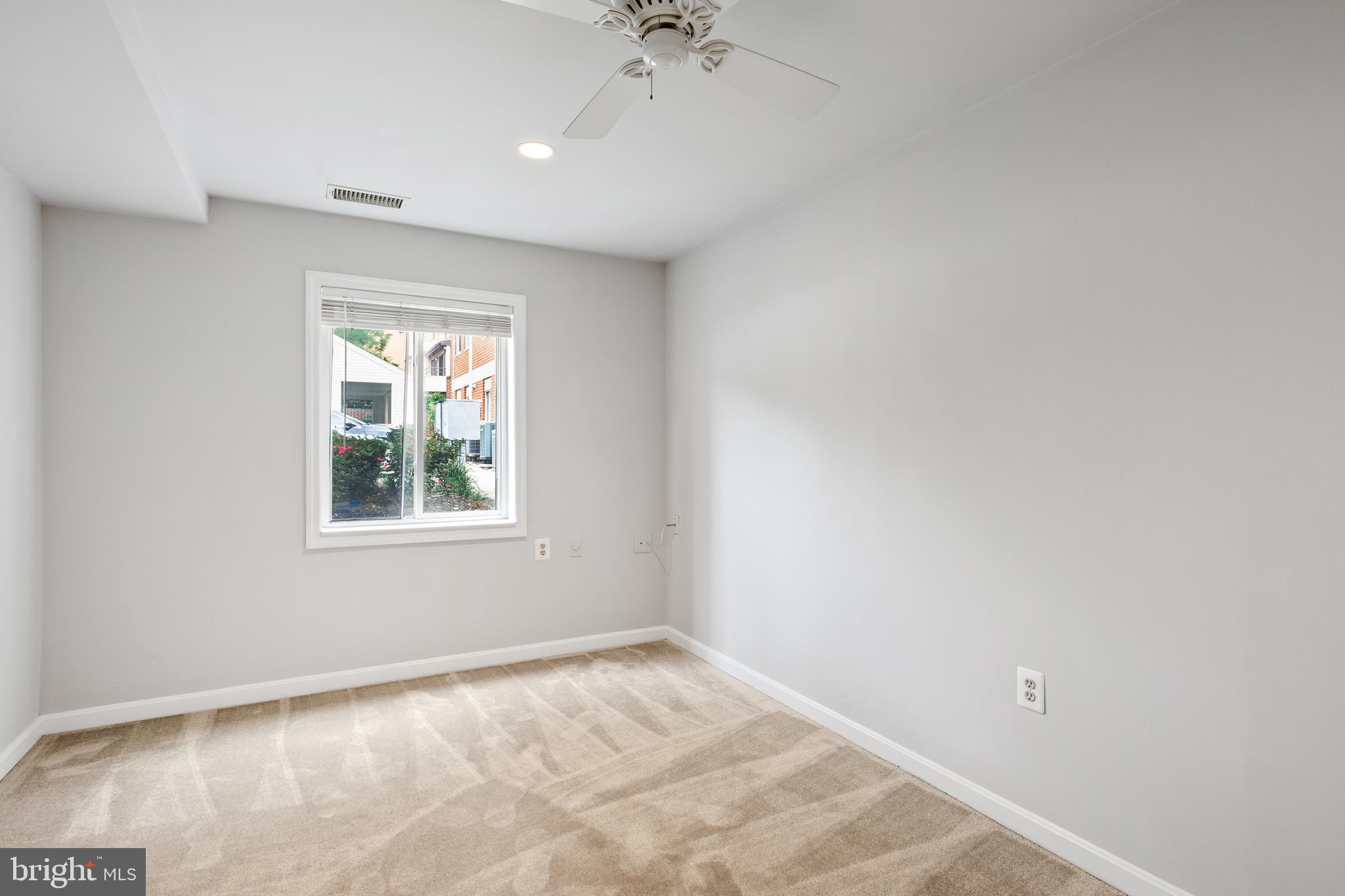500 South Charles Street, Unit R96 Baltimore, MD 21201 - Photo 15 of 29 Second Bedroom