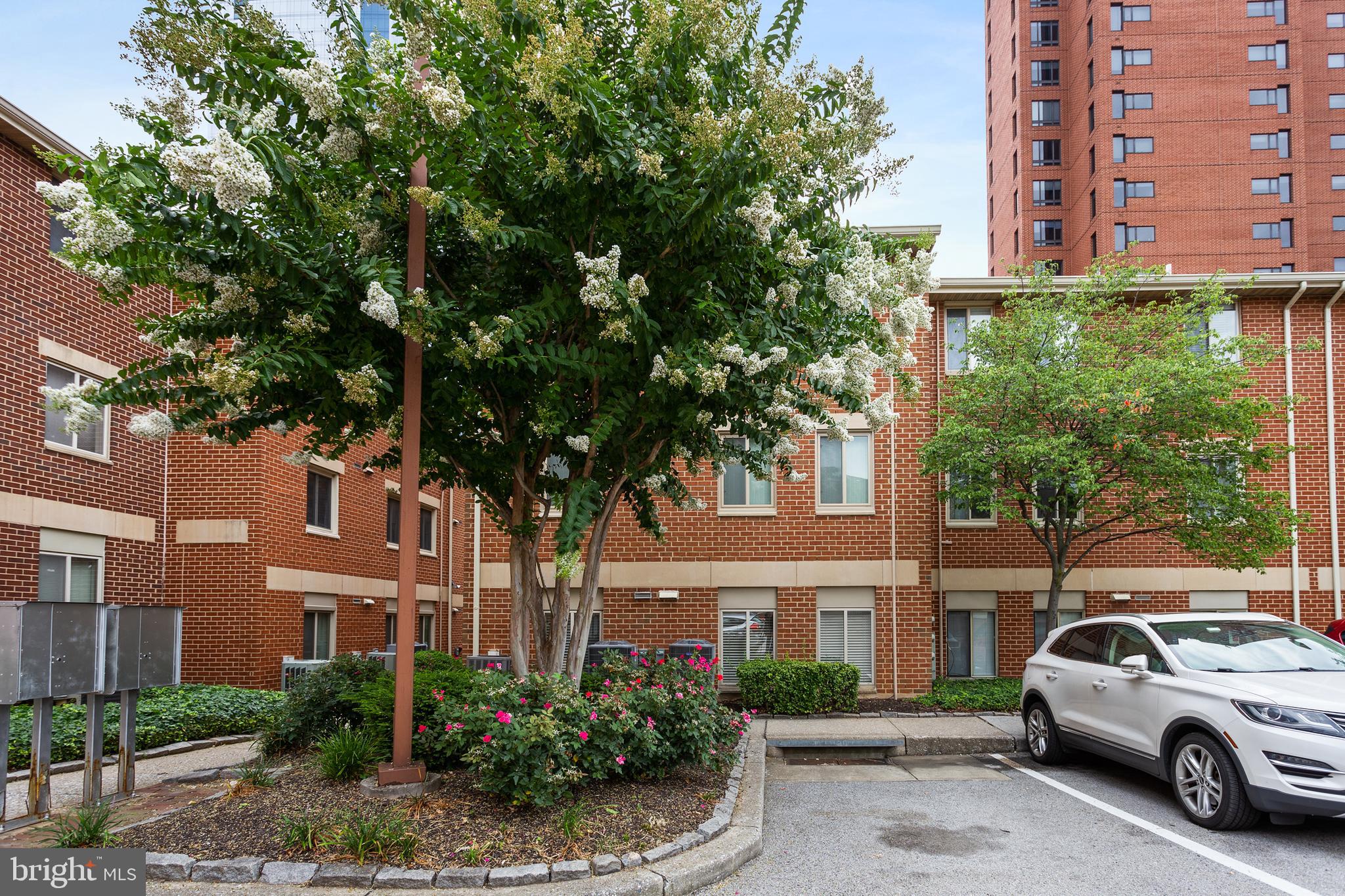 500 South Charles Street, Unit R96 Baltimore, MD 21201 - Photo 25 of 29 Parking