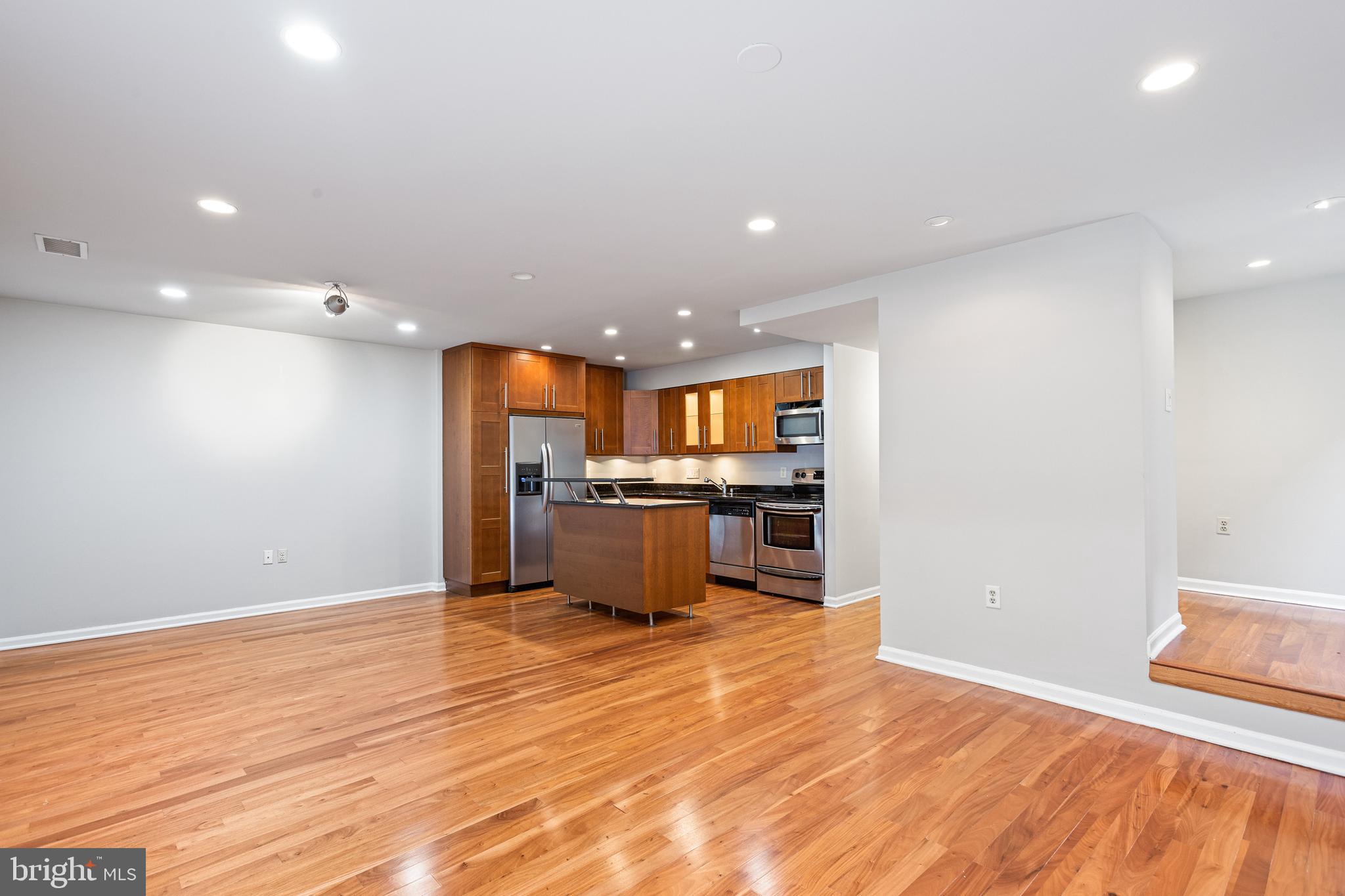 500 South Charles Street, Unit R96 Baltimore, MD 21201 - Photo 29 of 29 Open Floor Plan