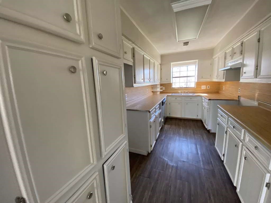 201 Ferguson Drive Cleveland, TX 77327 - Photo 20 of 38