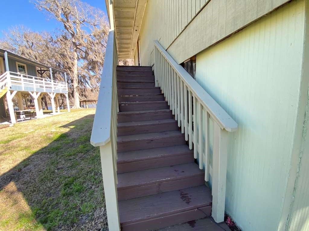 201 Ferguson Drive Cleveland, TX 77327 - Photo 8 of 38