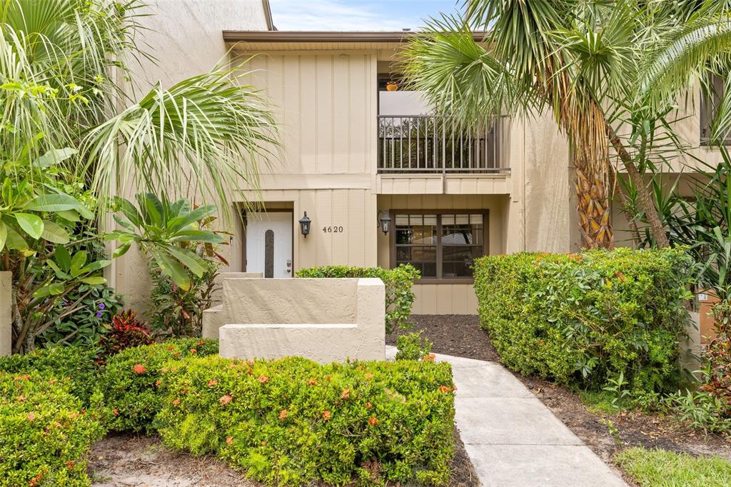 4620 Hidden View Place, Unit 10 Sarasota, FL 34235 - Photo 1 of 49