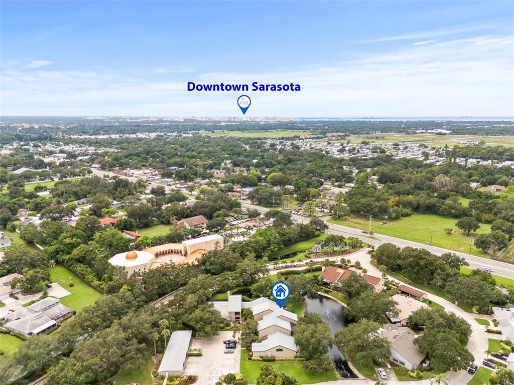 4620 Hidden View Place, Unit 10 Sarasota, FL 34235 - Photo 42 of 49