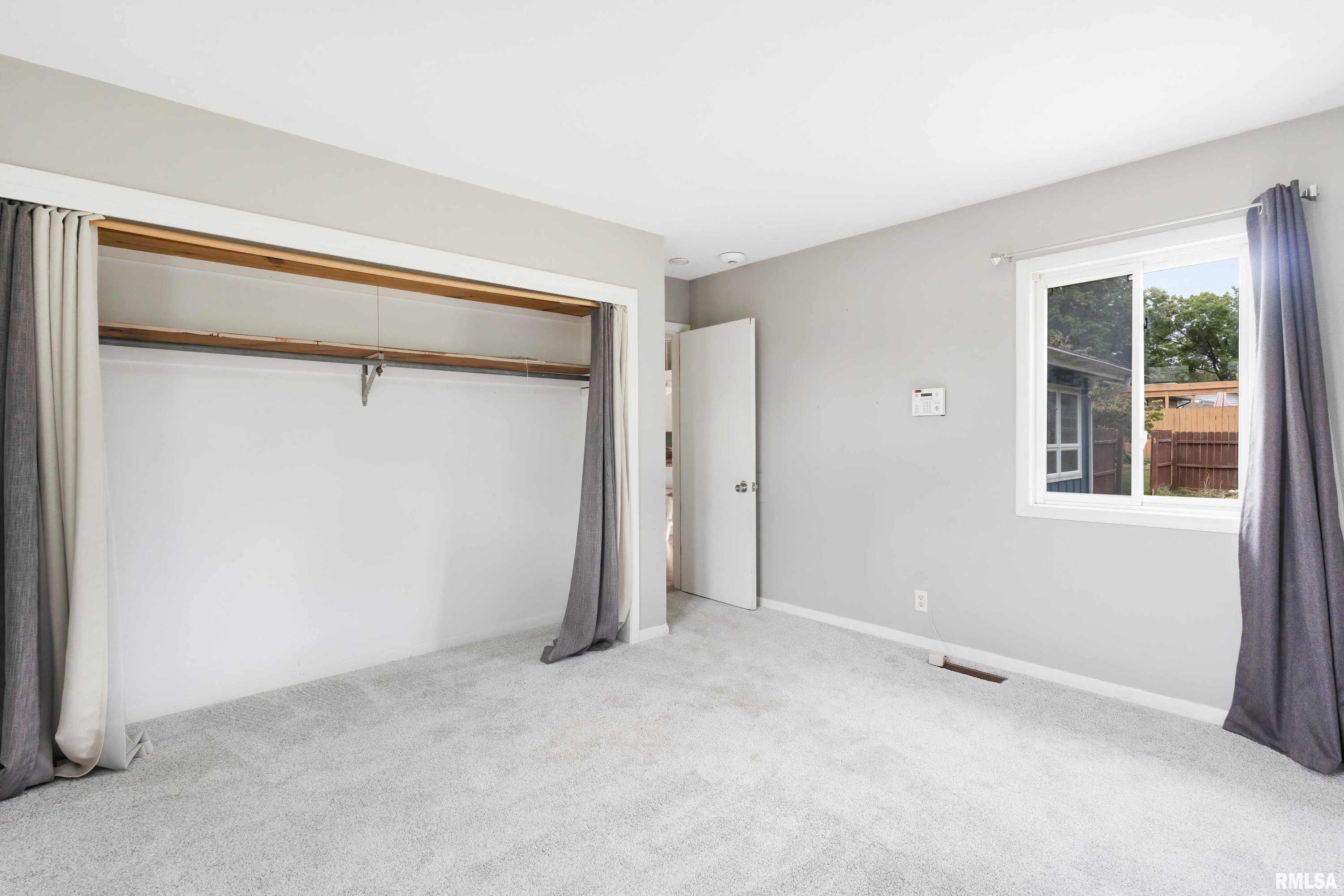 4007 El Rancho Drive Davenport, IA 52806 - Photo 15 of 29