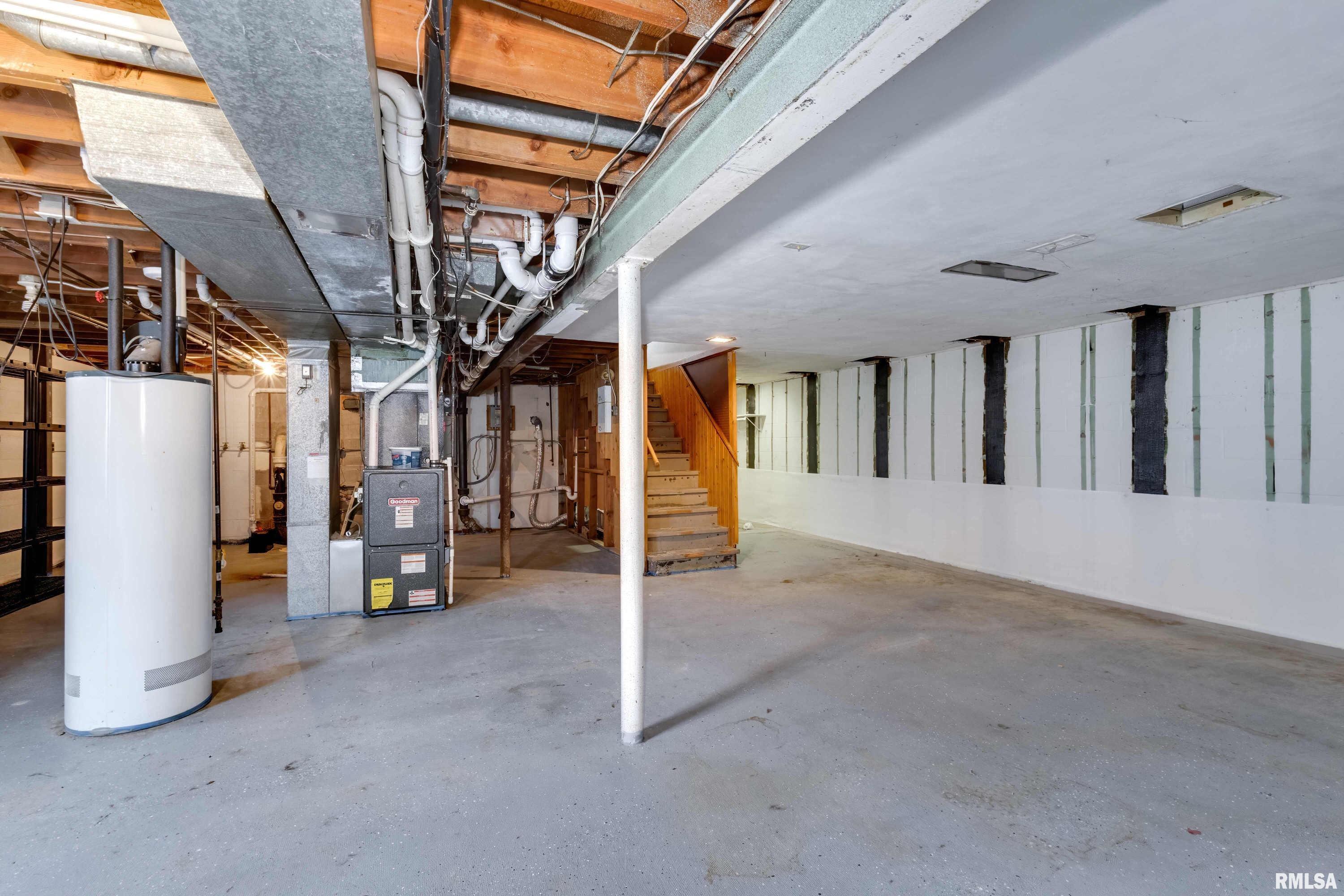 4007 El Rancho Drive Davenport, IA 52806 - Photo 24 of 29