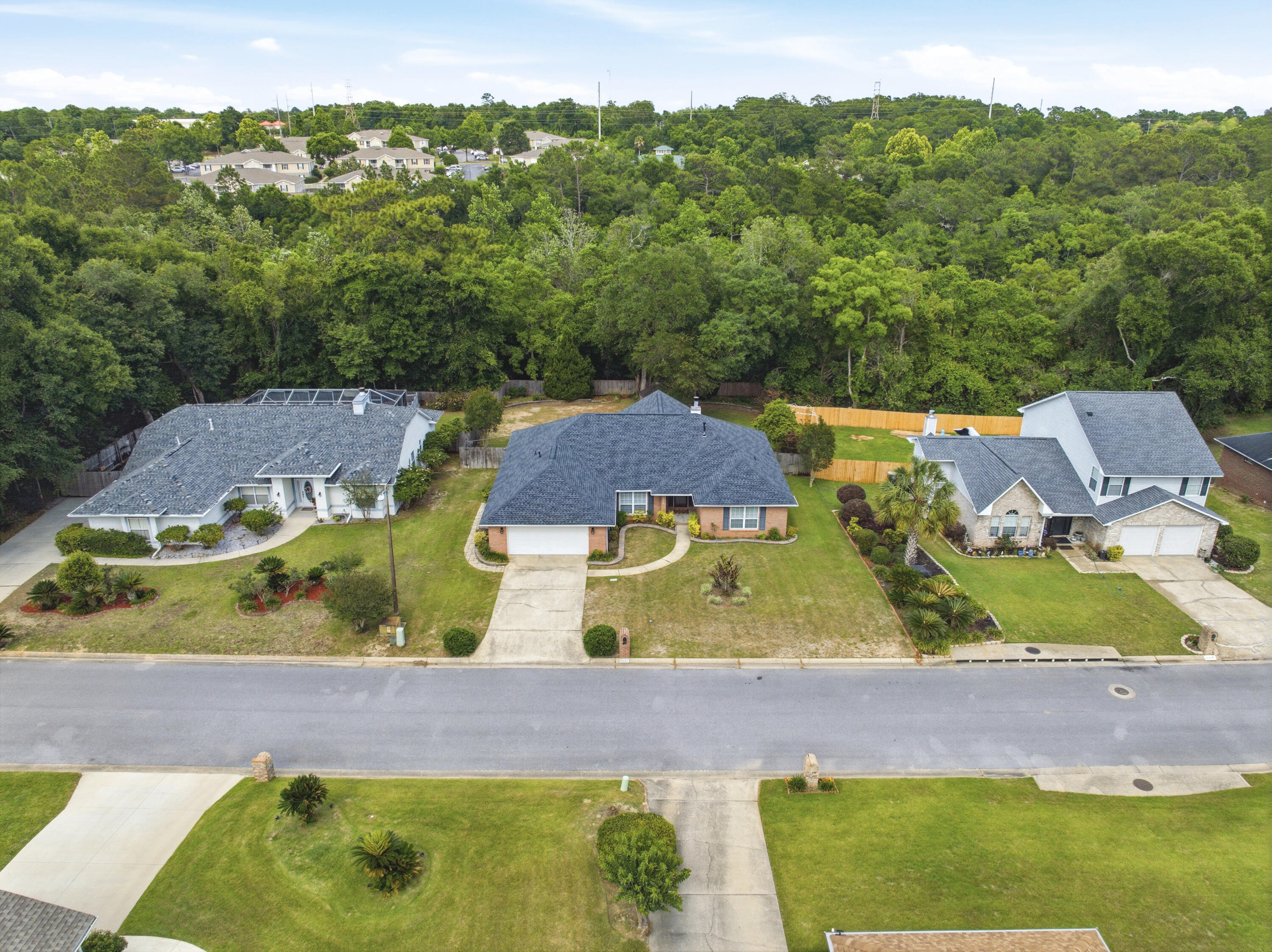 6032 Forest Green Road Pensacola, FL 32505 - Photo 30 of 37 Front Aerial View