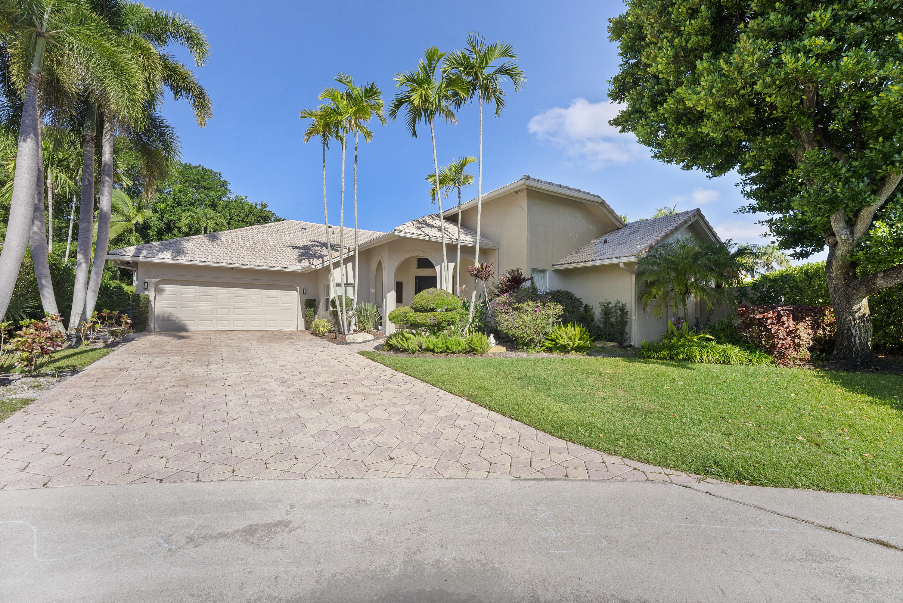 2245 Southwest 16th Place Boca Raton, FL 33486 - Photo 4 of 55 DSC09469