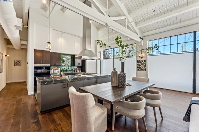 $895,000 | 311 4th Street, Unit 301, Oakland, CA 94607