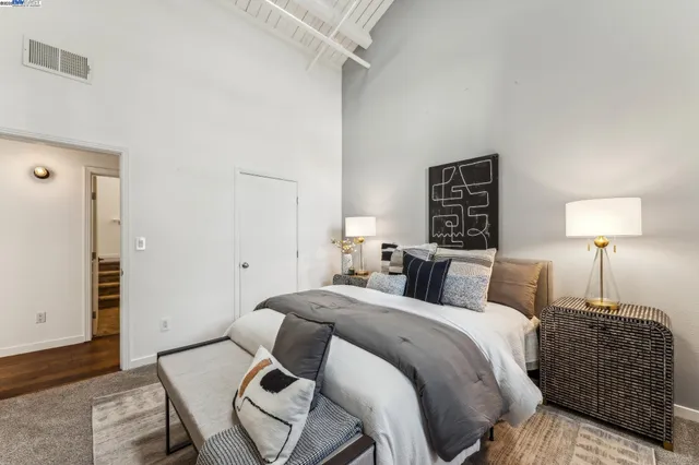 $895,000 | 311 4th Street, Unit 301, Oakland, CA 94607