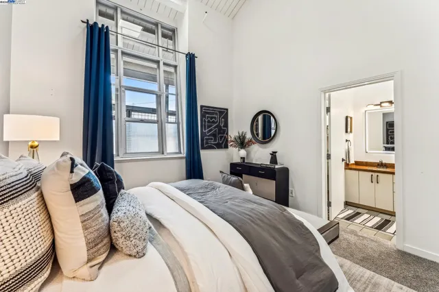 $895,000 | 311 4th Street, Unit 301, Oakland, CA 94607